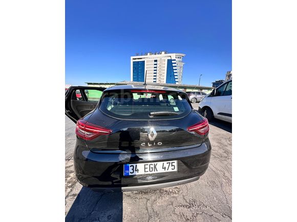 Sahibinden Renault Clio 1.0 TCe Touch 2021 Model 