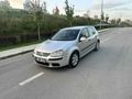 Askeri personelden   Bakımlı düz motor otomatik Golf

