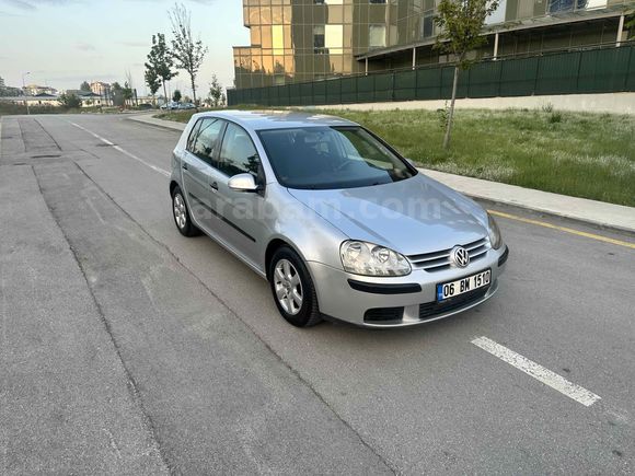 Askeri personelden   Bakımlı düz motor otomatik Golf


