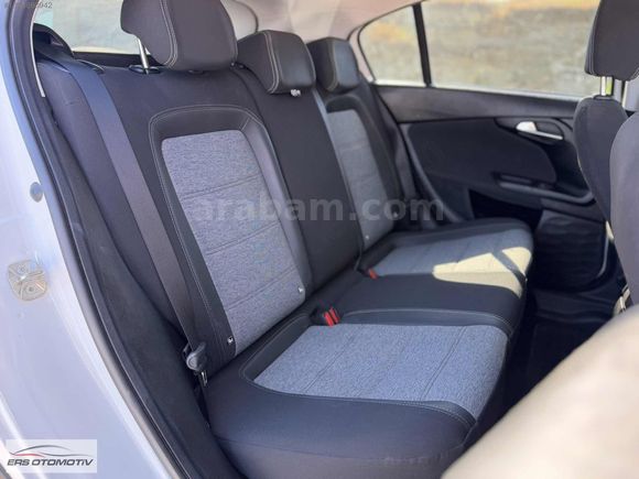 ERS/2023 CROSS 1.4 LOUNGE MANUEL 95Hp