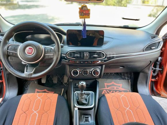 2023 MODEL 1.4 LPG'Lİ EGEA CROS HATASIZ 35 BİN KM DE LONGE PAKET