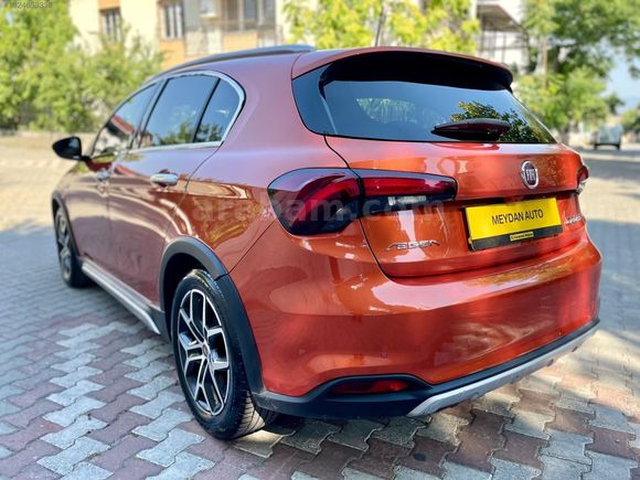 2023 MODEL 1.4 LPG'Lİ EGEA CROS HATASIZ 35 BİN KM DE LONGE PAKET