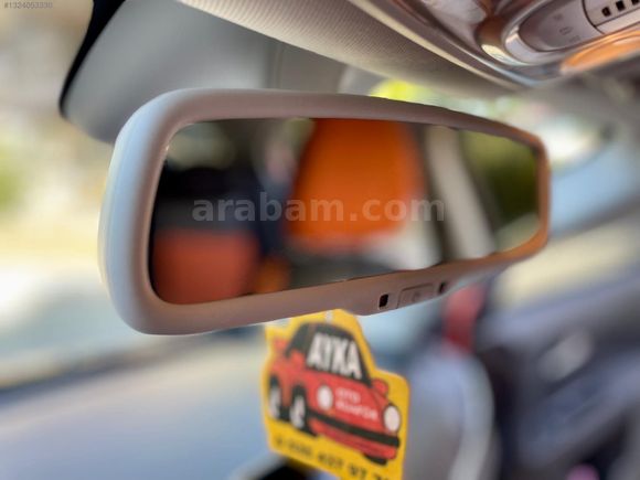 2023 MODEL 1.4 LPG'Lİ EGEA CROS HATASIZ 35 BİN KM DE LONGE PAKET