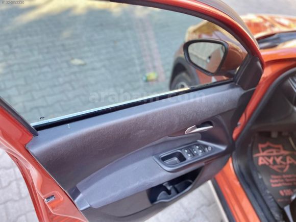 2023 MODEL 1.4 LPG'Lİ EGEA CROS HATASIZ 35 BİN KM DE LONGE PAKET
