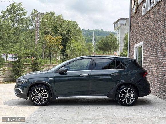 RAMİZ AUTO | 2025 EGEA CROSS 1.4 FIRE LOUNGE GSR | 6.200 KM