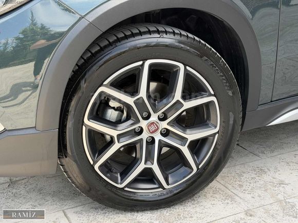 RAMİZ AUTO | 2025 EGEA CROSS 1.4 FIRE LOUNGE GSR | 6.200 KM