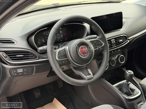 RAMİZ AUTO | 2025 EGEA CROSS 1.4 FIRE LOUNGE GSR | 6.200 KM
