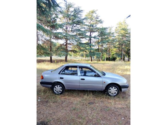 1999 TOYOTA COROLLA l