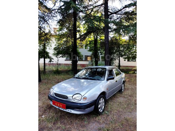 1999 TOYOTA COROLLA l