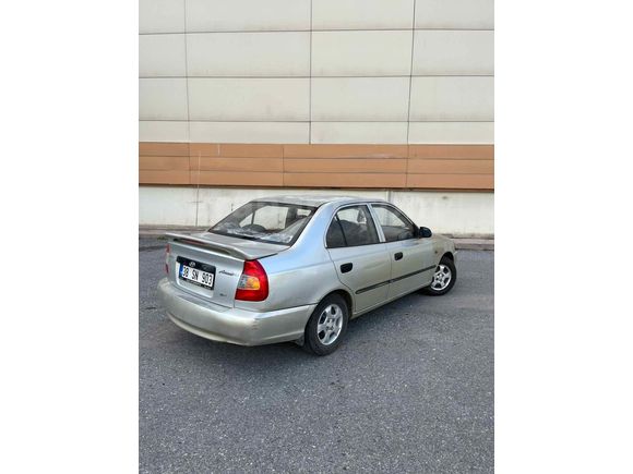 Sahibinden Hyundai Accent 1.3 LX 2001 Model 
