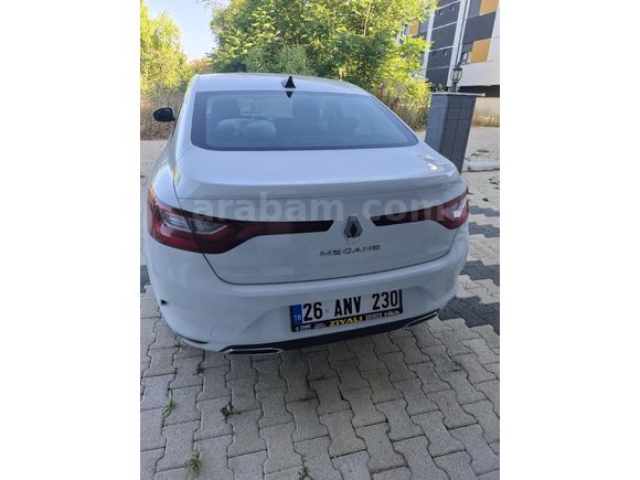 Acil Renault Megane 1.3 TCe Joy 2021 Model  Beyaz