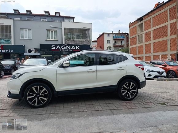 NİSSAN QASHGAİ 1.6 DCİ PLATİNUM PREMİNUM PACK X-TRONİC CAM TAVAN