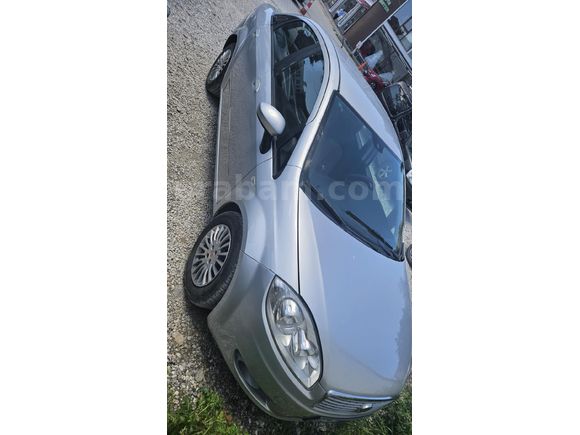 Sahibinden Fiat Linea 1.3 Multijet Active Plus 2011 Model