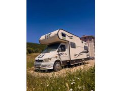 Sahibinden Karavan Mercedes Sprinter 413 CDI / Çift Teker Ağır Şasi Alkovenli VIP  
