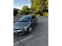 Sahibinden Honda Civic 1.6 Elegance 2011 Model Batman 155.000 km Füme