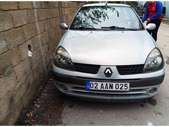 Sahibinden Renault Clio 1.4 2004 Model 