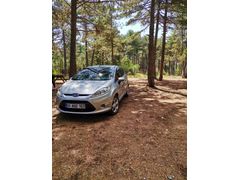 Sahibinden Ford Fiesta 1.4 Titanium 2010 Model