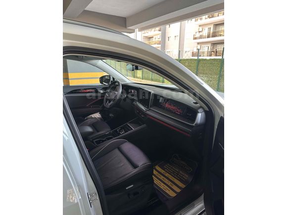 Sahibinden Volkswagen Tayron 1.5 e-TSI Elegance 2025 Model 