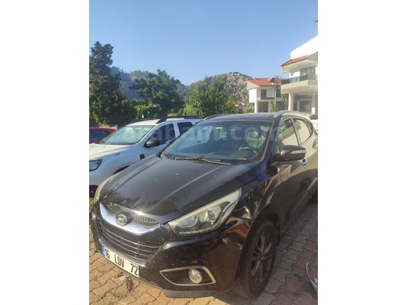 Sahibinden Hyundai ix35 1.6 GDI Elite 2014 Model  180.000 km Siyah