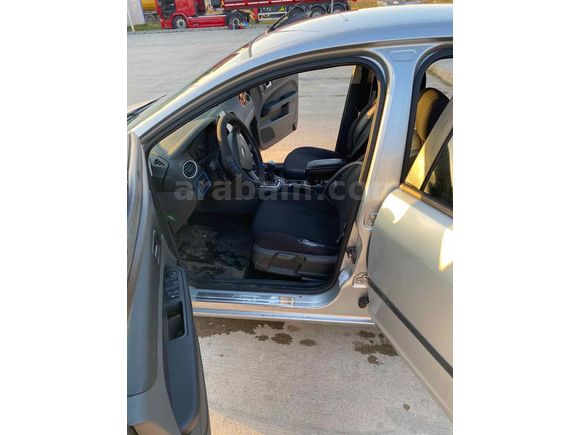 Sahibinden Ford Focus 1.6 TDCi Trend 2005 Model 