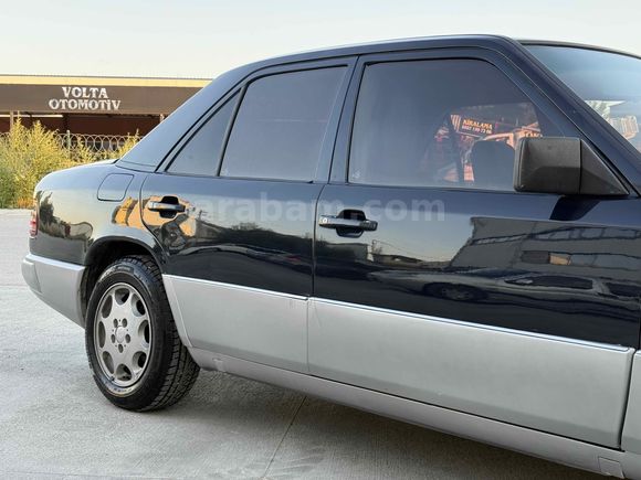 Beodway Parasına Mercedes - Benz E 200 1986 Model Ankara