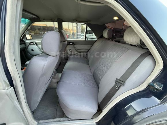 Beodway Parasına Mercedes - Benz E 200 1986 Model Ankara