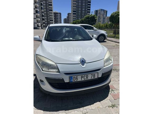 Sahibinden Renault Megane 1.5 dCi Dynamique 2012 Model 