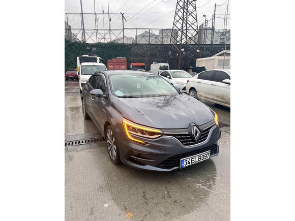 Sahibinden Renault Megane 1.5 Blue DCI Icon 2021 Model 