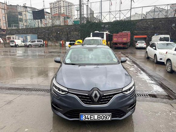 Sahibinden Renault Megane 1.5 Blue DCI Icon 2021 Model 