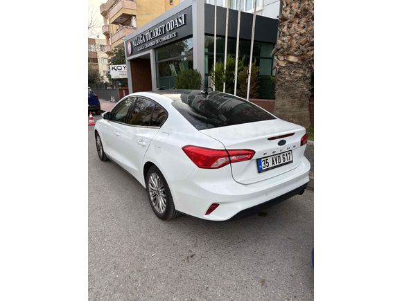 Sahibinden Ford Focus 1.5 Ti-VCT Titanium 2021 Model 