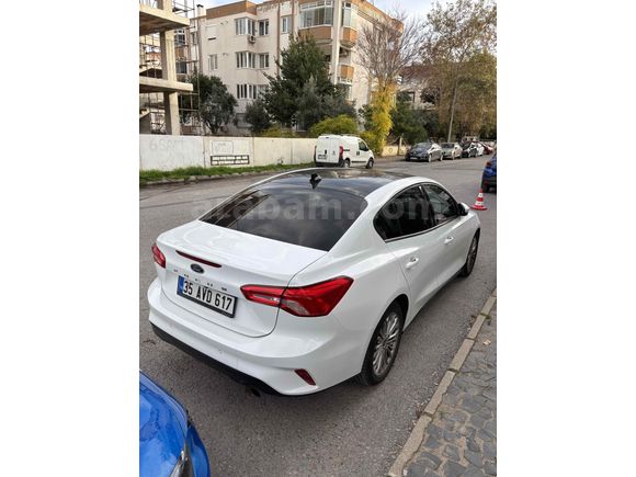 Sahibinden Ford Focus 1.5 Ti-VCT Titanium 2021 Model 