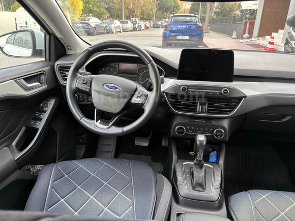 Sahibinden Ford Focus 1.5 Ti-VCT Titanium 2021 Model 