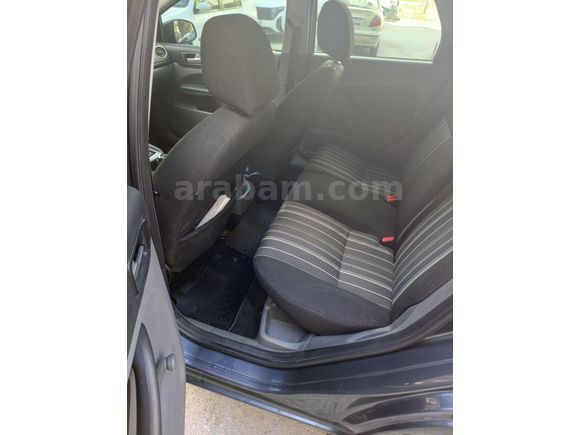 Sahibinden Ford Focus 1.6 Collection 2011 Model