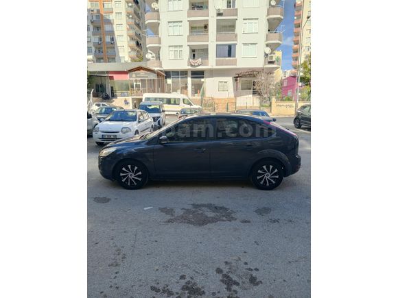 Sahibinden Ford Focus 1.6 Collection 2011 Model