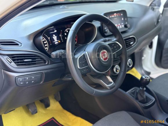 BİLEK AUTO'DAN 2022 MODEL HATASIZ BOYASIZ 55.000 KM