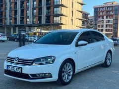 Galeriden Volkswagen Passat 1.6 TDi BlueMotion Exclusive 2013 Model İzmir