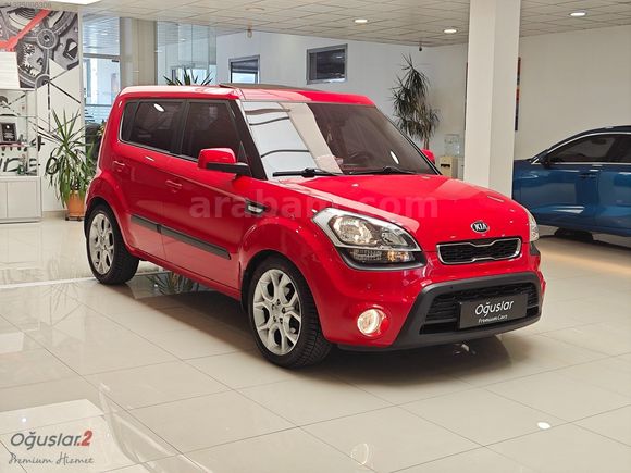 OĞUŞLAR ATAŞEHİR'DEN 2013 KIA SOUL 1.6 CRDI X-TRA SUNROOF