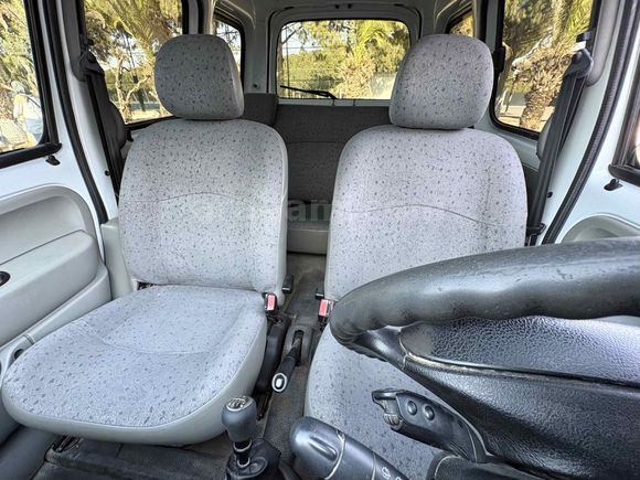 Galeriden Renault Kangoo Multix 1.5 dCi Authentique 2004 Model Manisa