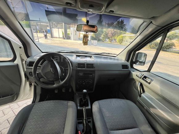 Düşük km değişensiz temiz connect