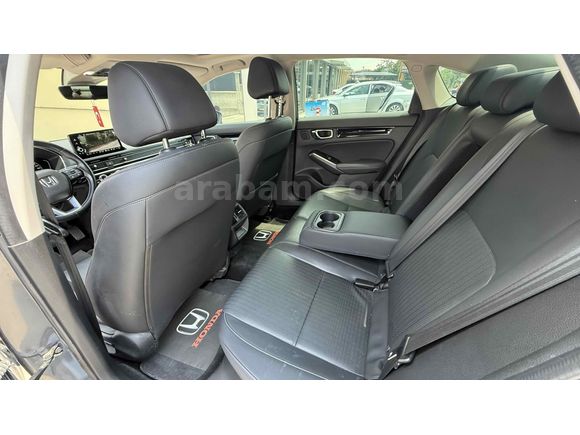 Sahibinden Honda Civic 1.5 i-VTEC Eco Executive Plus 2022 Model 