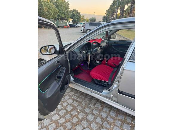Sahibinden Honda Civic 1.6 i ES 2000 Model 