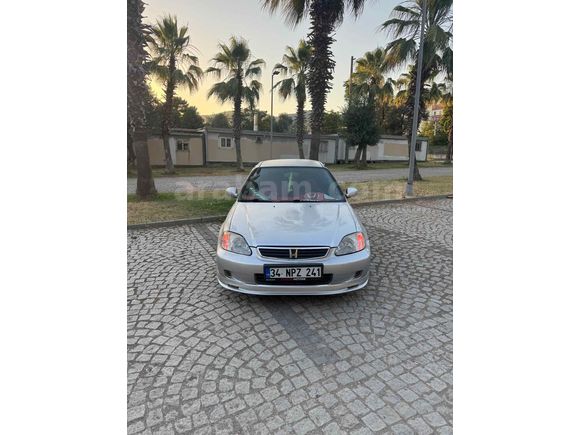 Sahibinden Honda Civic 1.6 i ES 2000 Model 