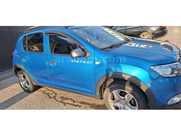 Sahibinden Dacia Sandero 0.9 TCe Stepway 2016 Model