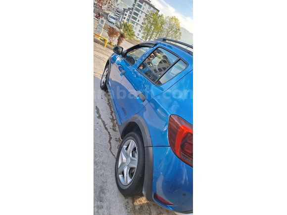 Sahibinden Dacia Sandero 0.9 TCe Stepway 2016 Model