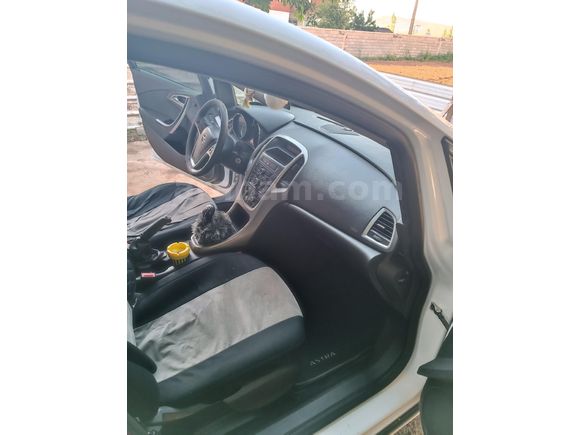 Sahibinden Opel Astra 1.6 Edition 2012 Model