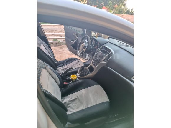 Sahibinden Opel Astra 1.6 Edition 2012 Model