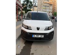 Sahibinden Peugeot Partner 1.5 BlueHDI Comfort 2025 Model 