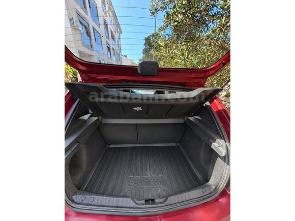 2. Sahibinden Dacia Sandero 1.5 dCi Stepway 2012 Model 
