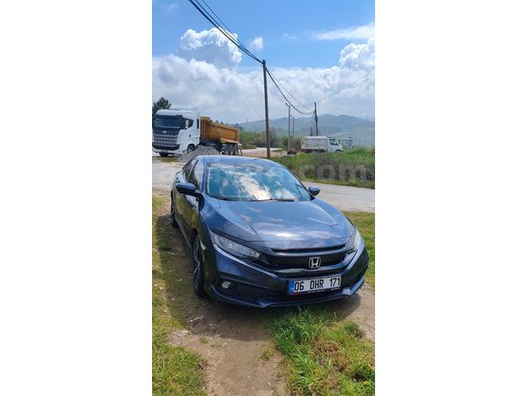 Sahibinden Honda Civic 1.5 i-VTEC Executive Plus 2020 Model 