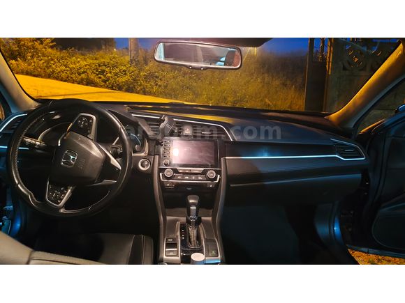 Sahibinden Honda Civic 1.5 i-VTEC Executive Plus 2020 Model 